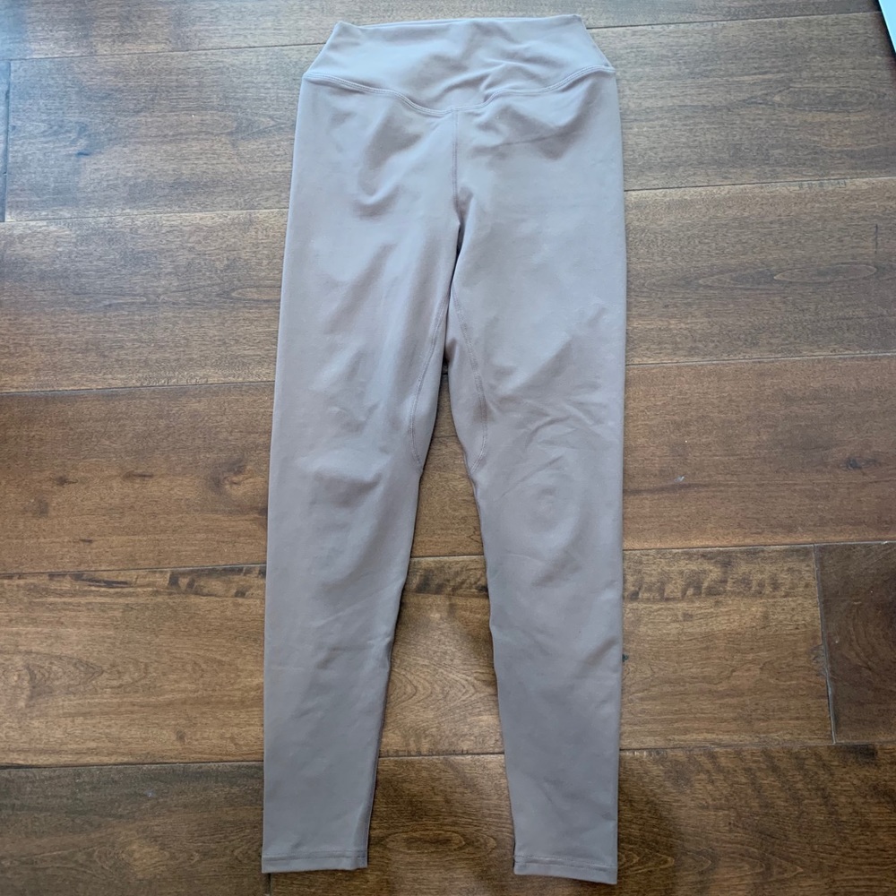 Balance Athletica Ascend Legging in color Sierra